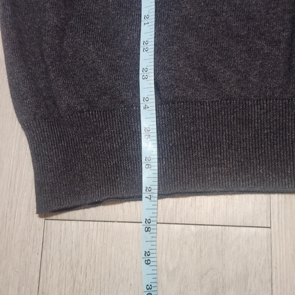 Tommy Hilfiger Men's Charcoal Half-Zip Sweater - Picture 5 of 8